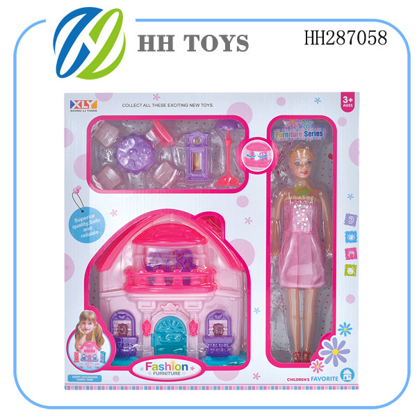 Furniture castle + barbie